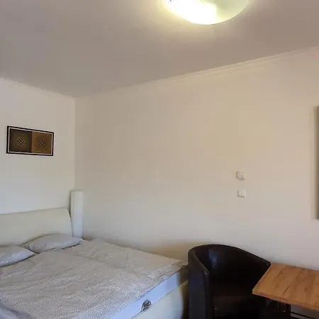 Апартаменты Bazsi Golden Шиофок